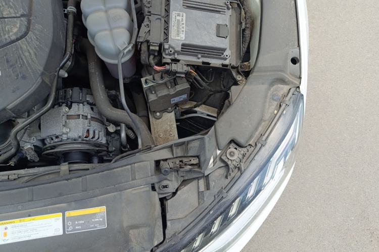 Used Audi A4L 2020 40 TFSI Fashion Dynamic Model Engine Bay Left