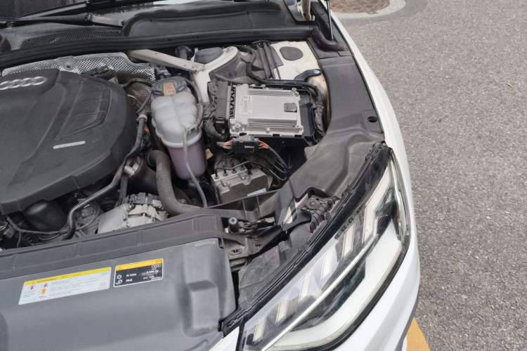 Used Audi A4L 2020 40 TFSI Fashion Dynamic Model Engine Bay Left