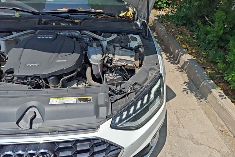 Used Audi A4L 2020 40 TFSI quattro Luxury Dynamic Model Engine Bay Left