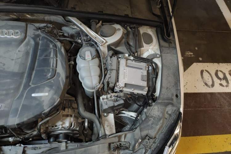 Used Audi A4L 2020 40 TFSI Fashion Dynamic Model Engine Bay Left