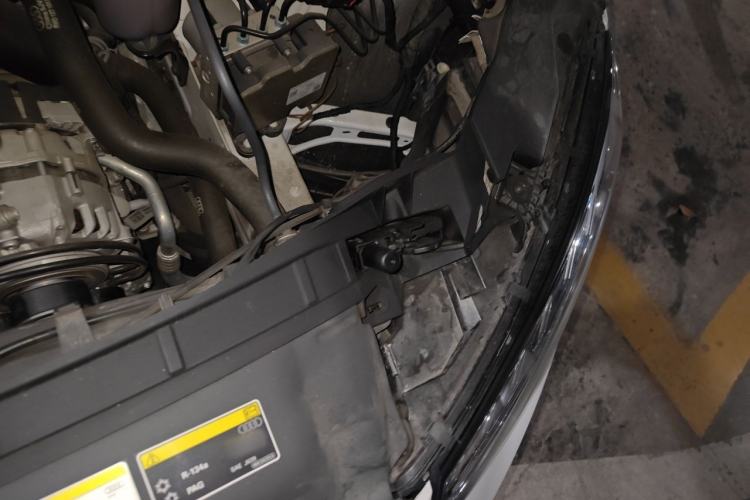 Used Audi A4L 2020 40 TFSI Fashion Dynamic Model Engine Bay Left