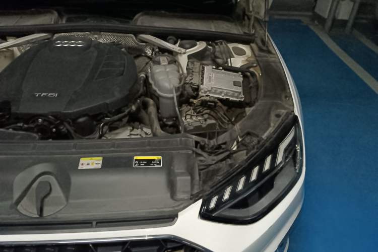 Used Audi A4L 2020 40 TFSI Fashion Dynamic Model Engine Bay Left