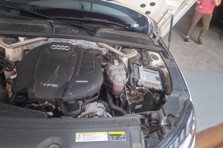 Used Audi A4L 2020 40 TFSI Luxury Dynamic Model Engine Bay Left
