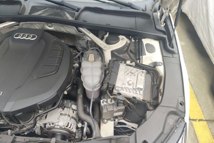 Used Audi A4L 2020 45 TFSI quattro Prestige Dynamic Edition Engine Bay Left