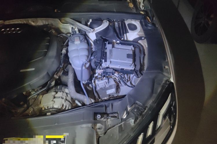 Used Audi A4L 2020 40 TFSI Fashion Dynamic Model Engine Bay Left