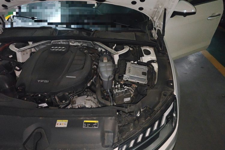 Used Audi A4L 2020 40 TFSI quattro Luxury Dynamic Model Engine Bay Left