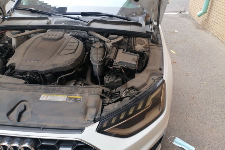Used Audi A4L 2020 40 TFSI Luxury Dynamic Model Engine Bay Left