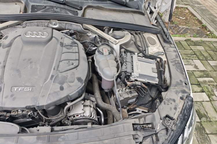 Used Audi A4L 2020 40 TFSI Fashion Dynamic Model Engine Bay Left