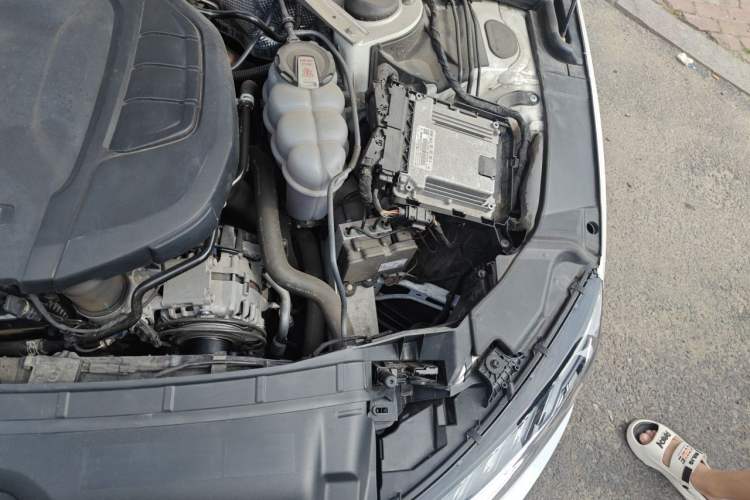 Used Audi A4L 2020 40 TFSI Fashion Dynamic Model Engine Bay Left