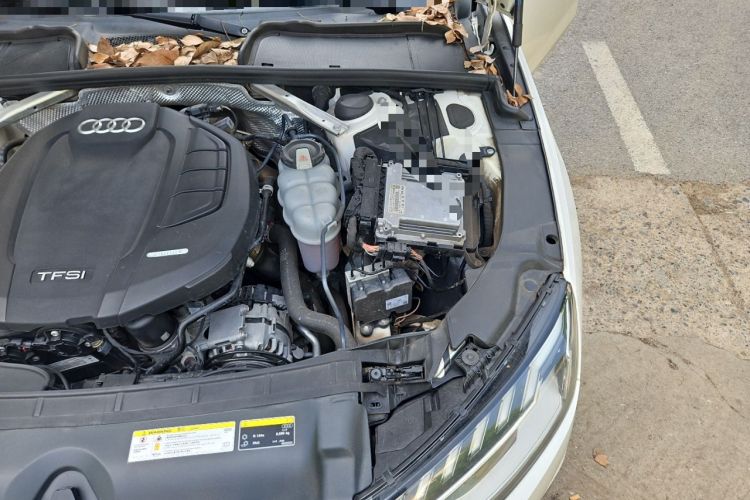 Used Audi A4L 2020 40 TFSI Luxury Prestige Edition Engine Bay Left