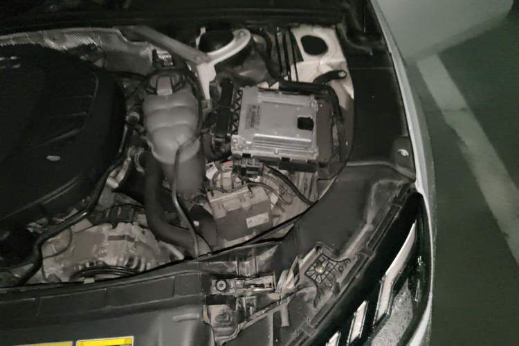 Used Audi A4L 2020 35 TFSI Fashion Dynamic Model Engine Bay Left