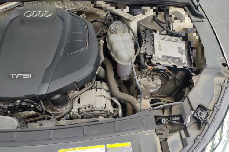 Used Audi A4L 2020 40 TFSI quattro Luxury Dynamic Model Engine Bay Left