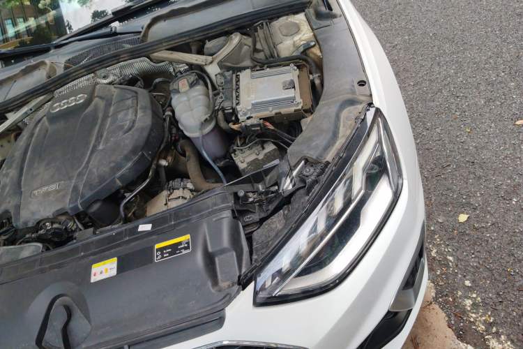 Used Audi A4L 2020 40 TFSI Fashion Dynamic Model Engine Bay Left