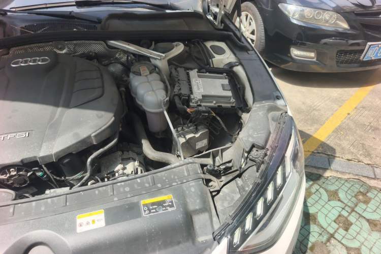 Used Audi A4L 2020 40 TFSI Fashion Dynamic Model Engine Bay Left