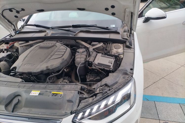 Used Audi A4L 2020 40 TFSI Luxury Dynamic Model Engine Bay Left