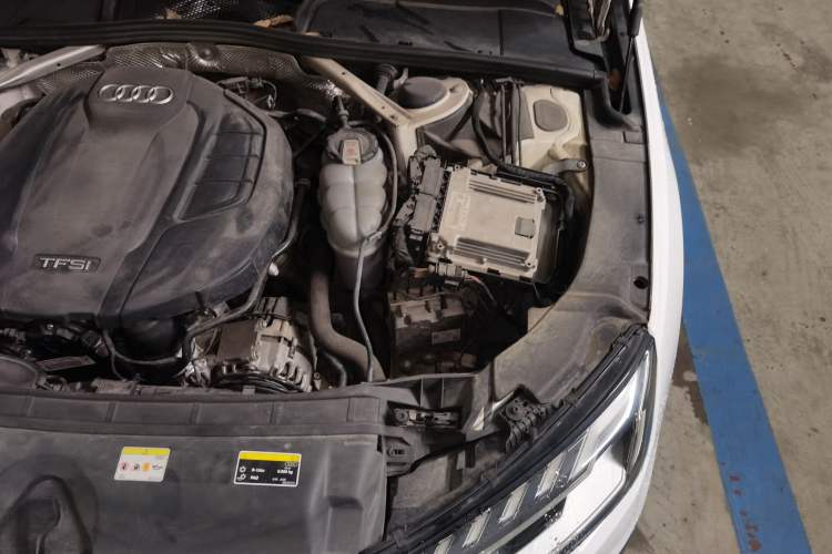 Used Audi A4L 2020 40 TFSI Fashion Dynamic Model Engine Bay Left