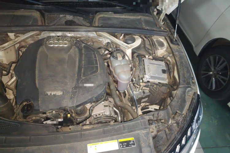 Used Audi A4L 2020 40 TFSI quattro Luxury Dynamic Model Engine Bay Left