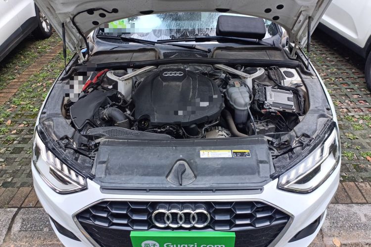 Used Audi A4L 2020 35 TFSI Fashion Dynamic Model Engine Bay