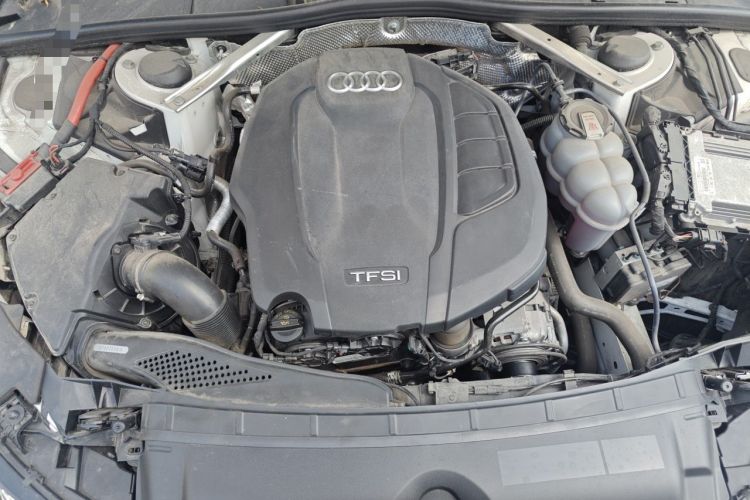Used Audi A4L 2020 40 TFSI Fashion Dynamic Model Engine Bay