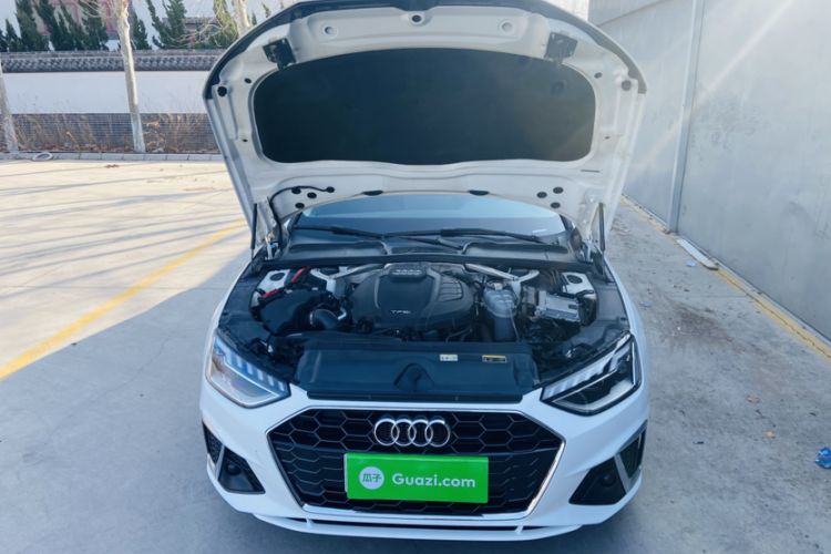 Used Audi A4L 2020 40 TFSI Fashion Dynamic Model Engine Bay