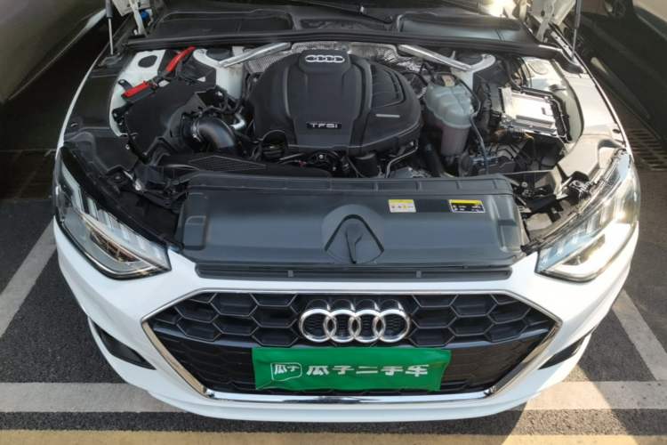 Used Audi A4L 2020 40 TFSI Fashion Dynamic Model Engine Bay
