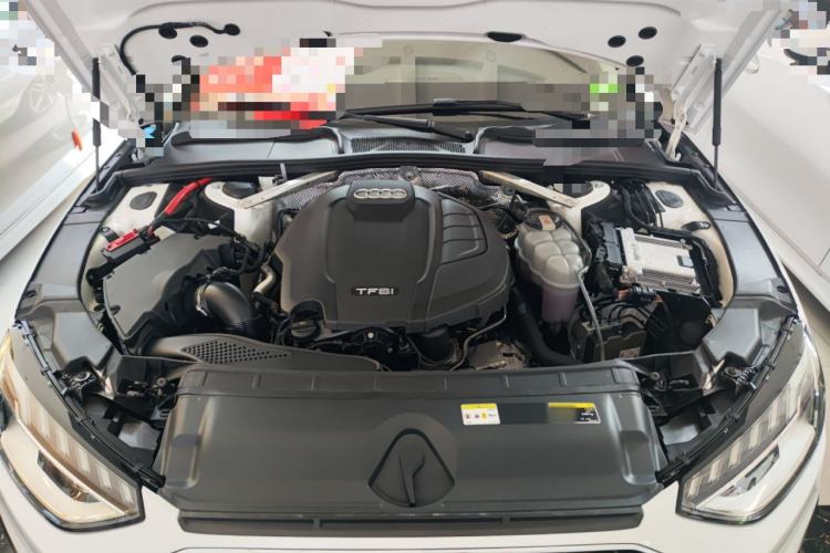 Used Audi A4L 2020 40 TFSI Luxury Dynamic Model Engine Bay