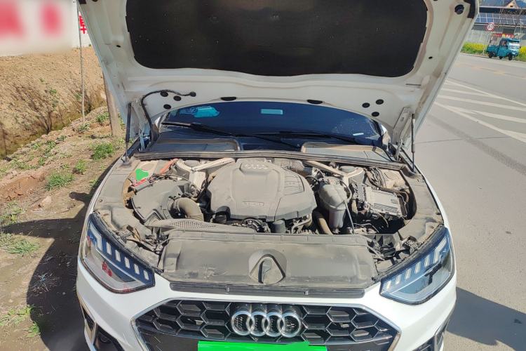 Used Audi A4L 2020 40 TFSI Fashion Dynamic Model Engine Bay