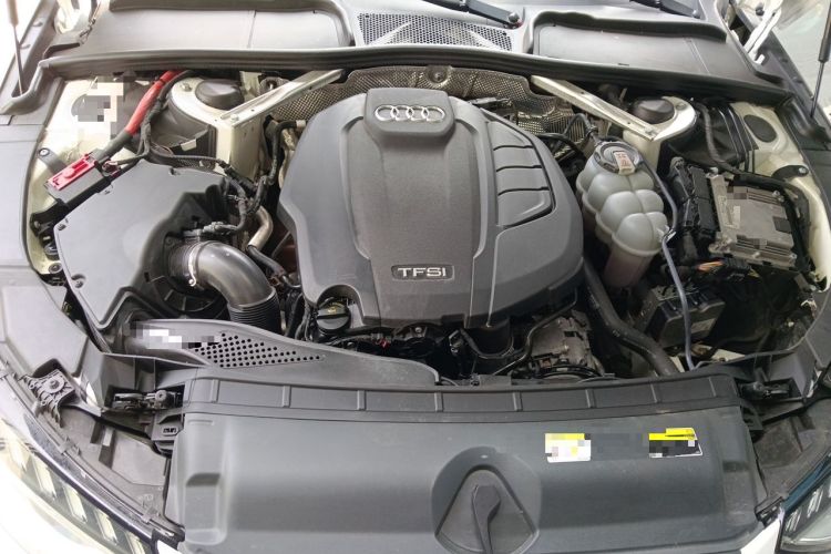 Used Audi A4L 2020 40 TFSI Luxury Dynamic Model Engine Bay