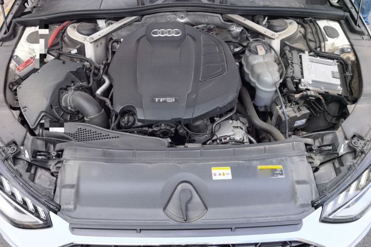 Used Audi A4L 2020 40 TFSI Fashion Dynamic Model Engine Bay