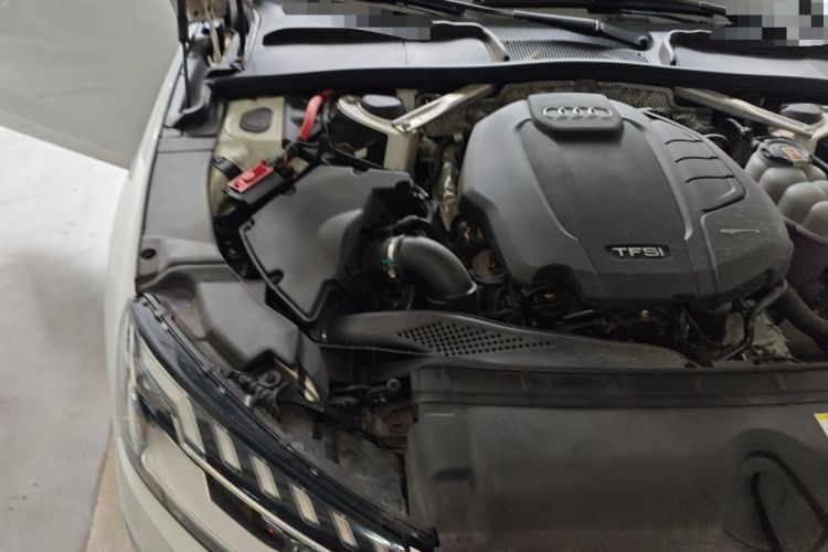 Used Audi A4L 2020 40 TFSI Fashion Dynamic Model Engine Bay Right