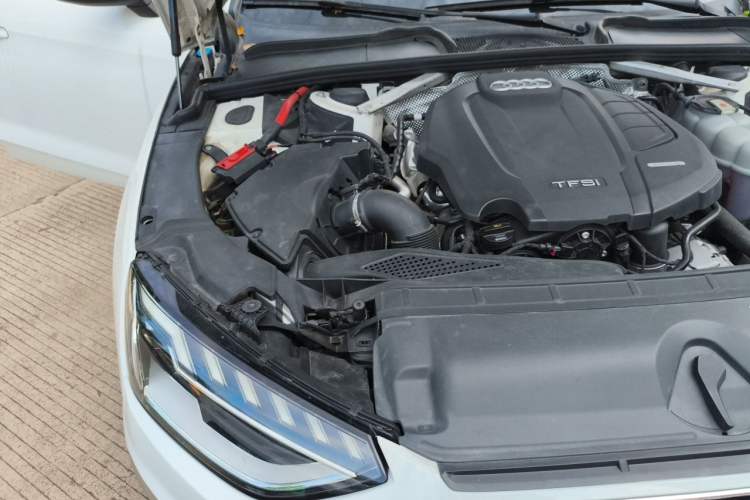 Used Audi A4L 2020 40 TFSI quattro Luxury Dynamic Model Engine Bay Right