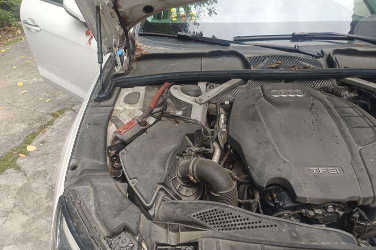 Used Audi A4L 2020 40 TFSI Fashion Dynamic Model Engine Bay Right