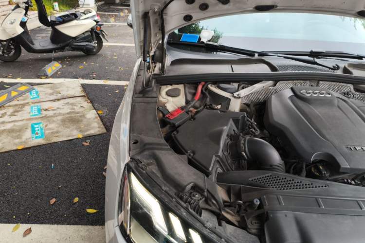 Used Audi A4L 2020 40 TFSI Fashion Dynamic Model Engine Bay Right