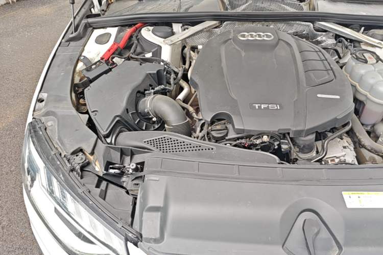 Used Audi A4L 2020 40 TFSI Fashion Dynamic Model Engine Bay Right