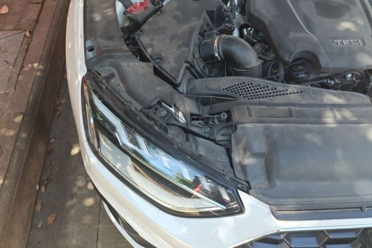 Used Audi A4L 2020 40 TFSI quattro Luxury Dynamic Model Engine Bay Right
