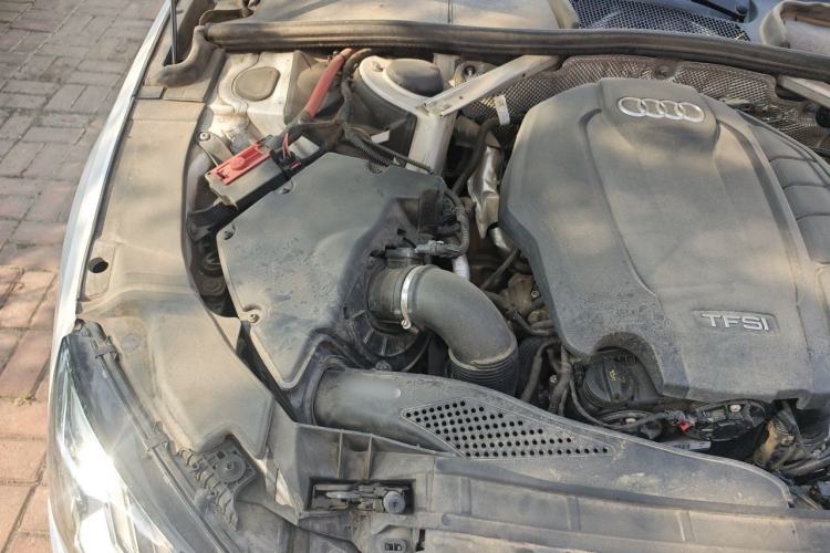 Used Audi A4L 2020 40 TFSI quattro Luxury Dynamic Model Engine Bay Right