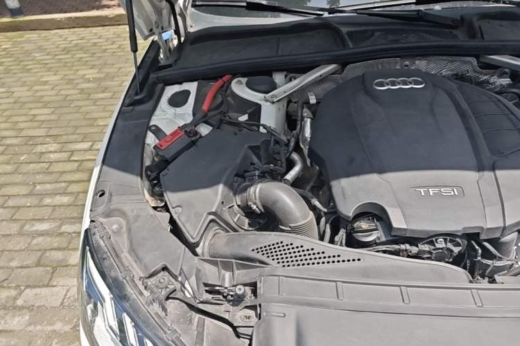 Used Audi A4L 2020 40 TFSI Fashion Dynamic Model Engine Bay Right