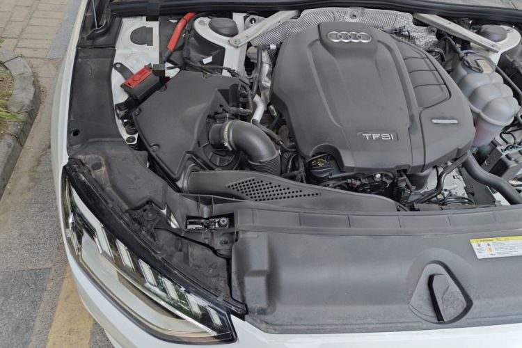 Used Audi A4L 2020 40 TFSI Luxury Prestige Edition Engine Bay Right