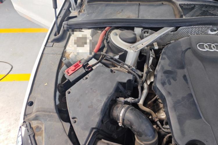 Used Audi A4L 2020 40 TFSI Fashion Dynamic Model Engine Bay Right