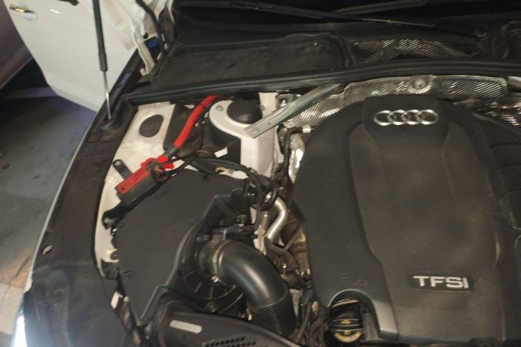 Used Audi A4L 2020 40 TFSI Luxury Prestige Edition Engine Bay Right