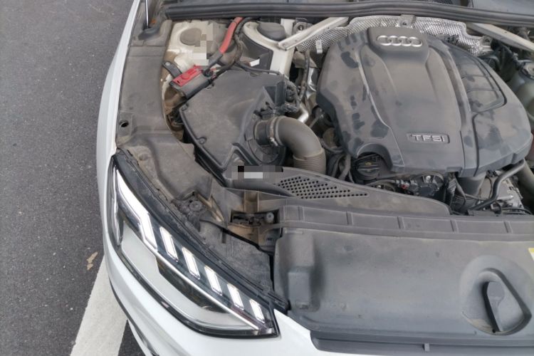 Used Audi A4L 2020 40 TFSI Luxury Dynamic Model Engine Bay Right