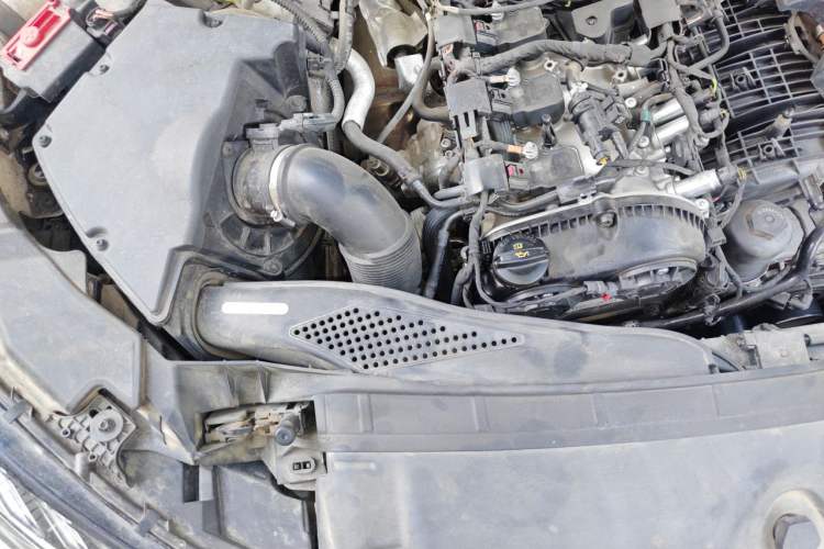 Used Audi A4L 2020 40 TFSI Fashion Dynamic Model Engine Bay Right