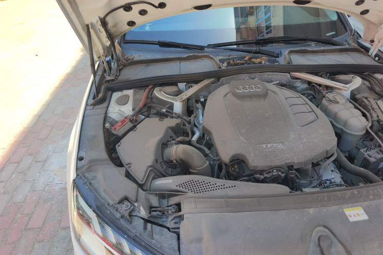 Used Audi A4L 2020 40 TFSI Luxury Dynamic Model Engine Bay Right