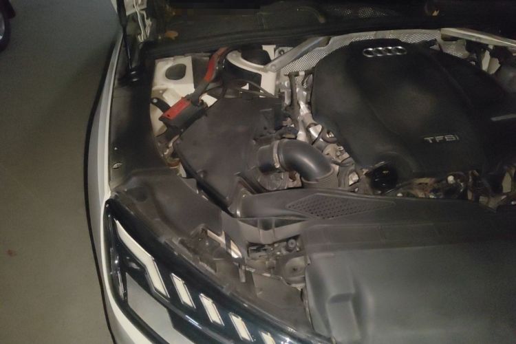 Used Audi A4L 2020 40 TFSI Fashion Dynamic Model Engine Bay Right