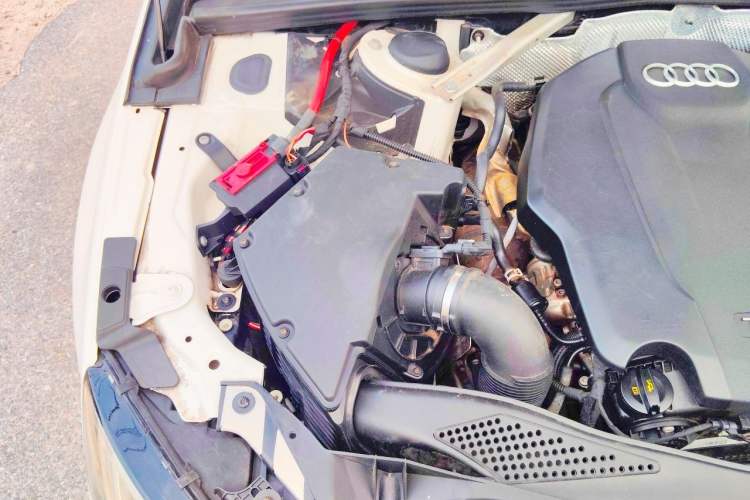 Used Audi A4L 2020 40 TFSI Luxury Prestige Edition Engine Bay Right