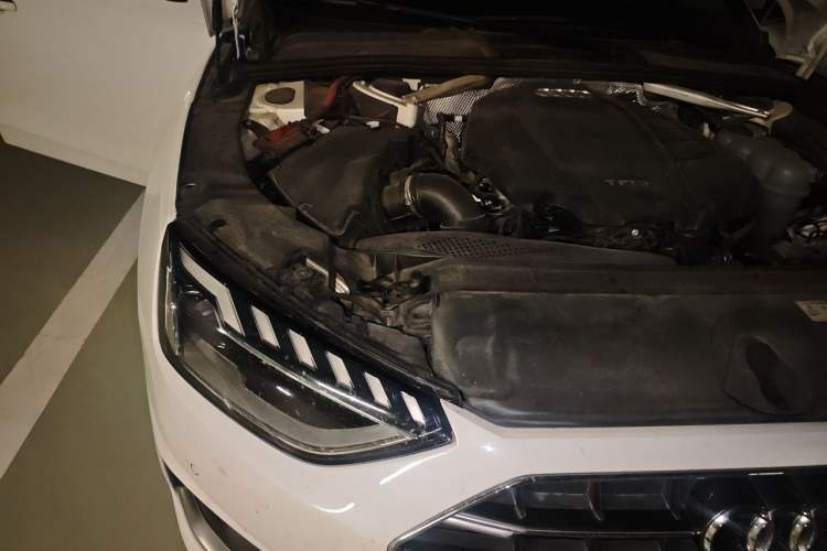 Used Audi A4L 2020 40 TFSI Luxury Prestige Edition Engine Bay Right