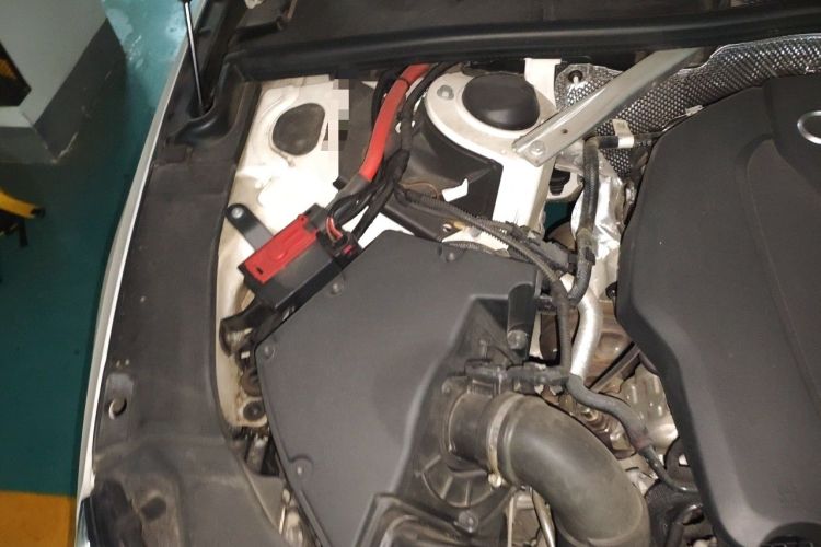Used Audi A4L 2020 40 TFSI Fashion Dynamic Model Engine Bay Right