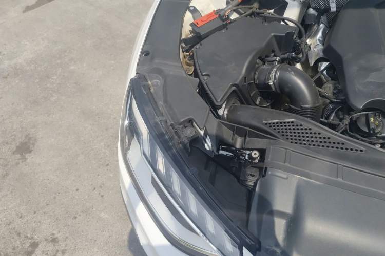 Used Audi A4L 2020 40 TFSI Fashion Dynamic Model Engine Bay Right