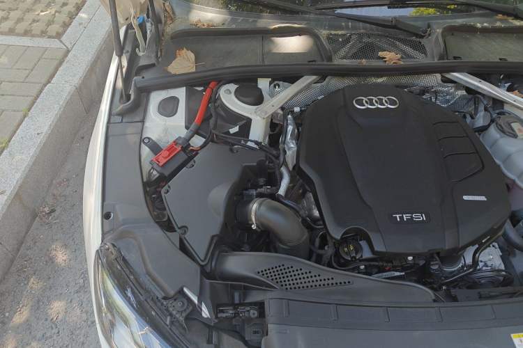 Used Audi A4L 2020 40 TFSI Fashion Dynamic Model Engine Bay Right