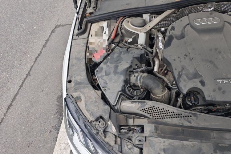 Used Audi A4L 2020 40 TFSI Fashion Dynamic Model Engine Bay Right